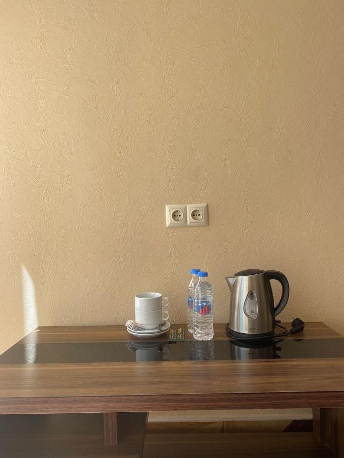 Hotel Saburtalo Roni Tbilisi Eksteriør bilde