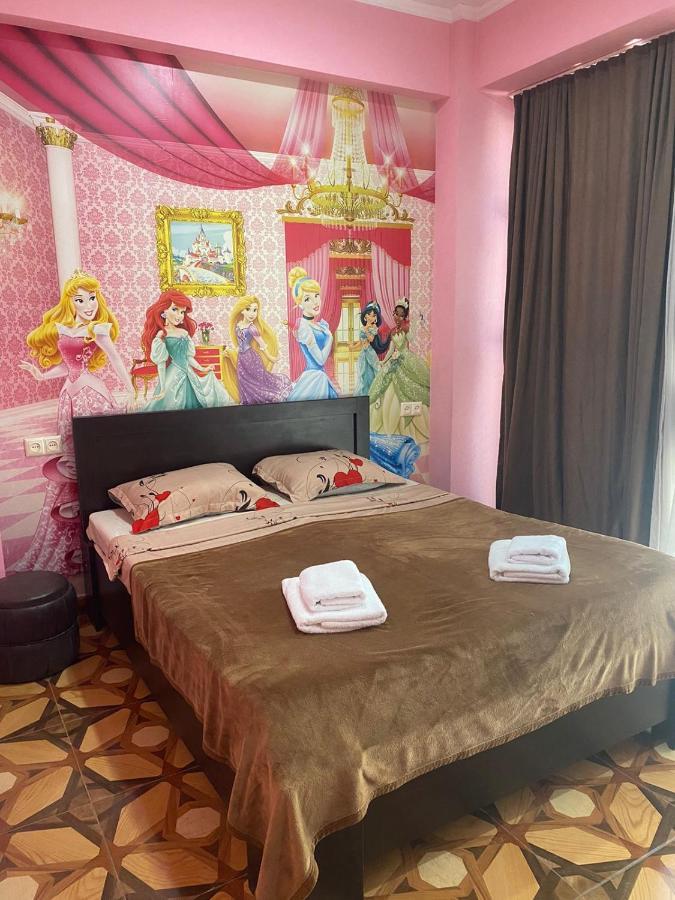 Hotel Saburtalo Roni Tbilisi Eksteriør bilde